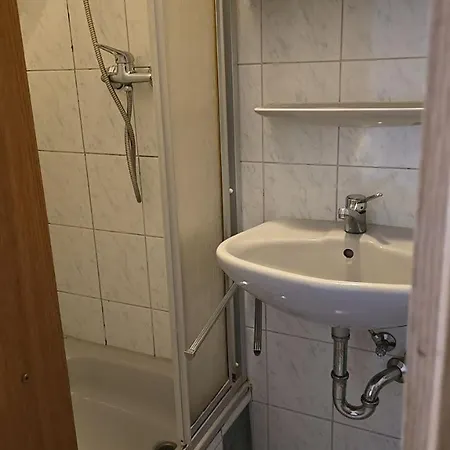 Monteurzimmer Naehe Karlsruhe Maison d'hôtes